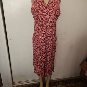 Chic Red Floral Midi Dress